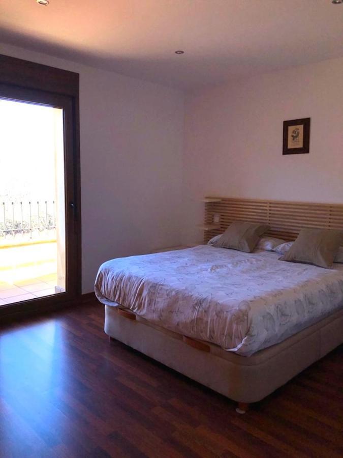 Casa Rural Laguna De Uña Екстериор снимка