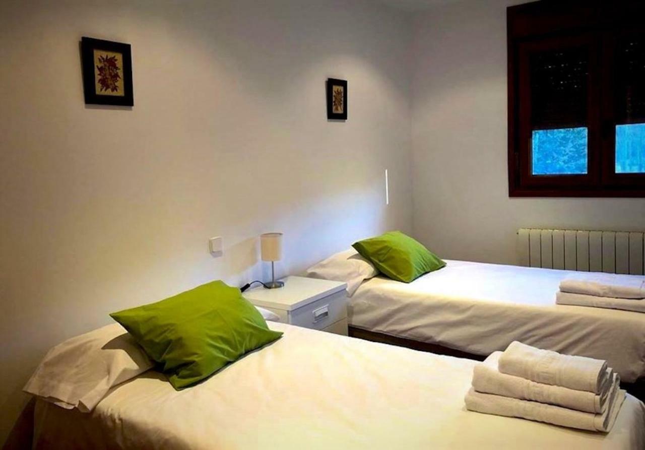 Casa Rural Laguna De Uña Екстериор снимка