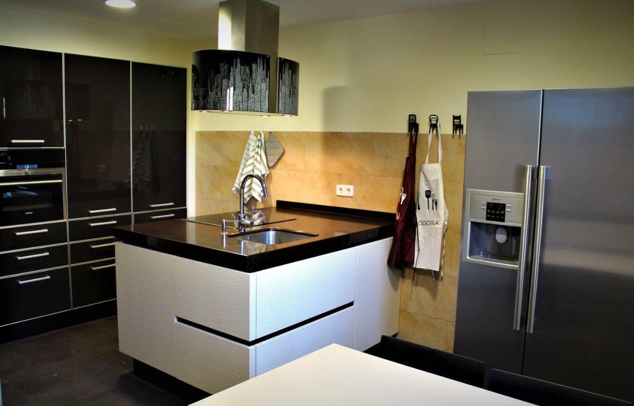 Casa Rural Laguna De Uña Екстериор снимка