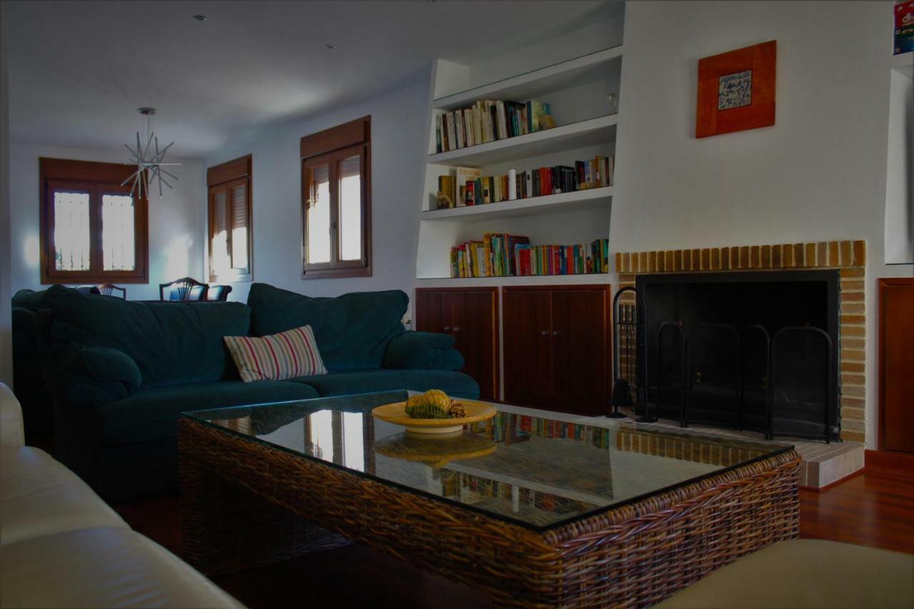 Casa Rural Laguna De Uña Екстериор снимка