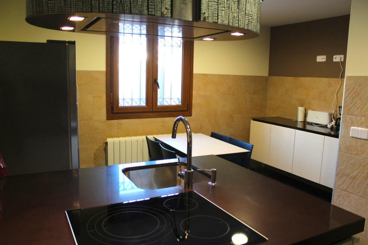 Casa Rural Laguna De Uña Екстериор снимка
